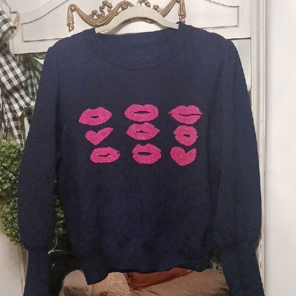 Nanette Lepore Puff Detail Sleeve Sweater with Pink Lips & Hearts  Design 💋❤️💋